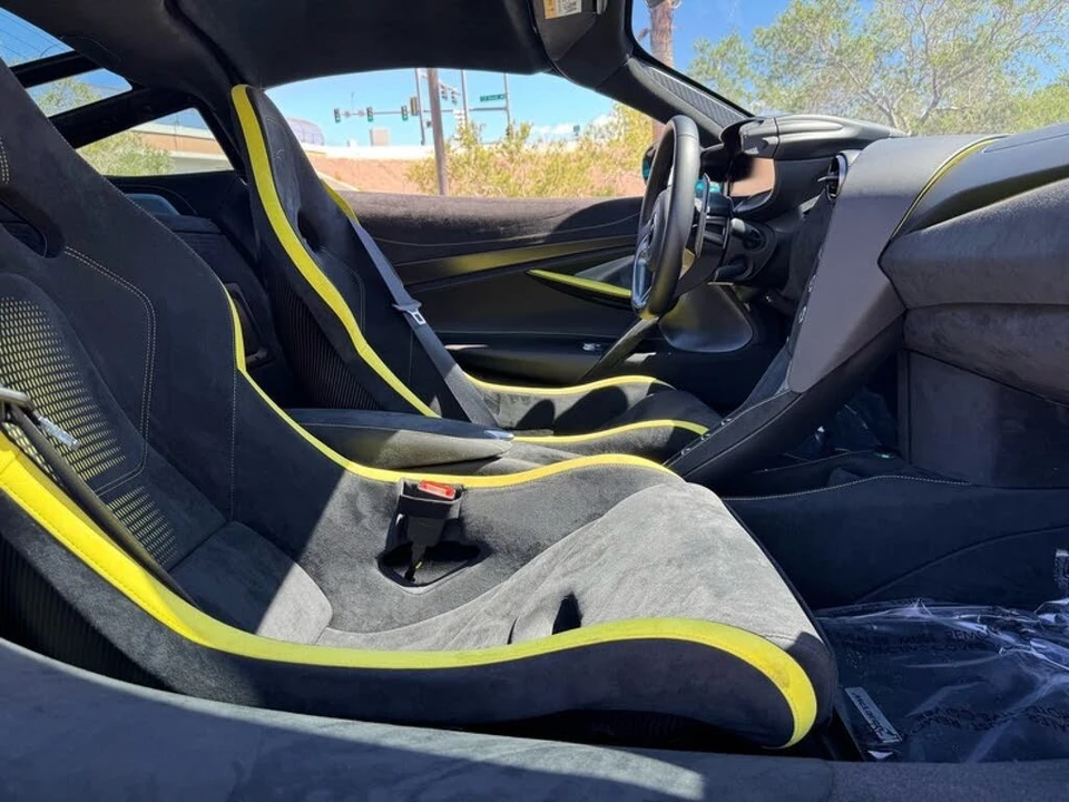 2024 McLaren 750S Coupe - Image 23 of 31