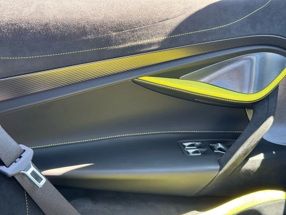 2024 McLaren 750S Coupe - Image 25 of 31