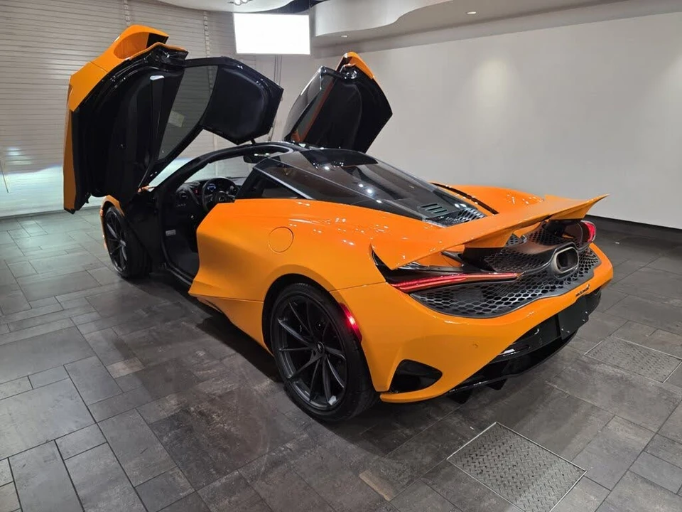 2024 McLaren 750S Coupe - Image 25 of 27