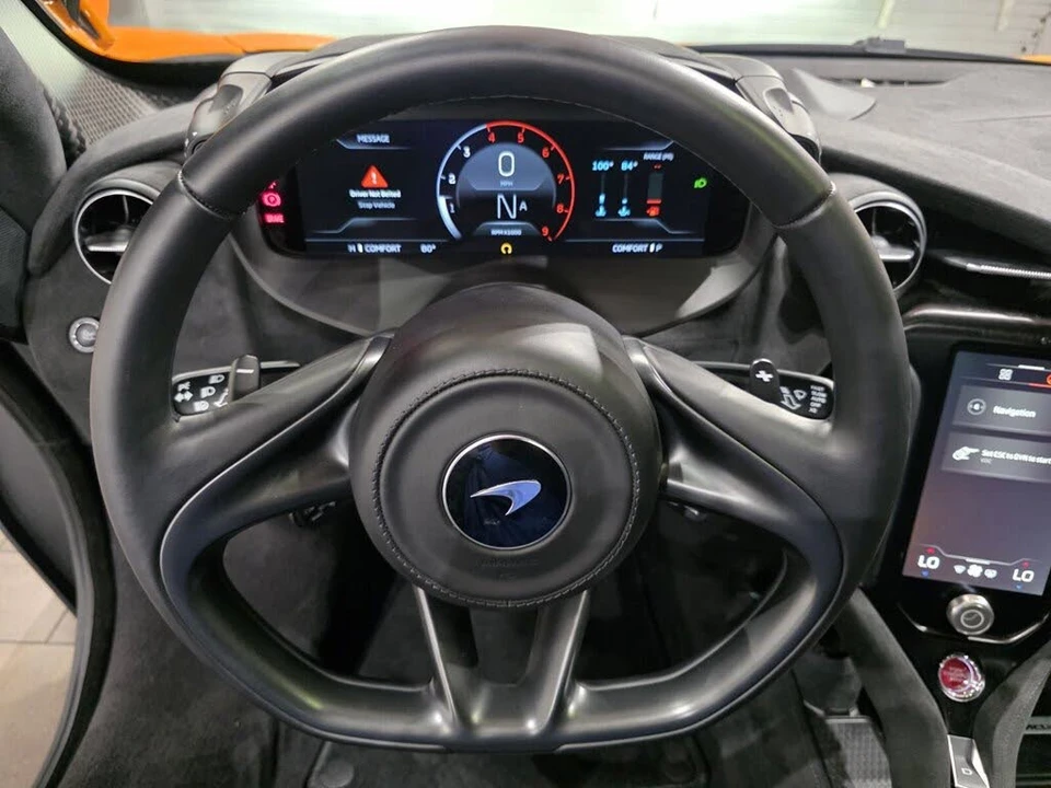 2024 McLaren 750S Coupe - Image 10 of 27
