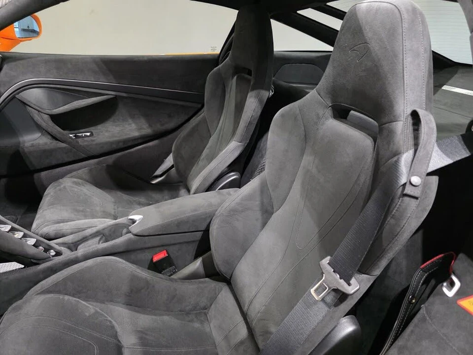 2024 McLaren 750S Coupe - Image 8 of 27