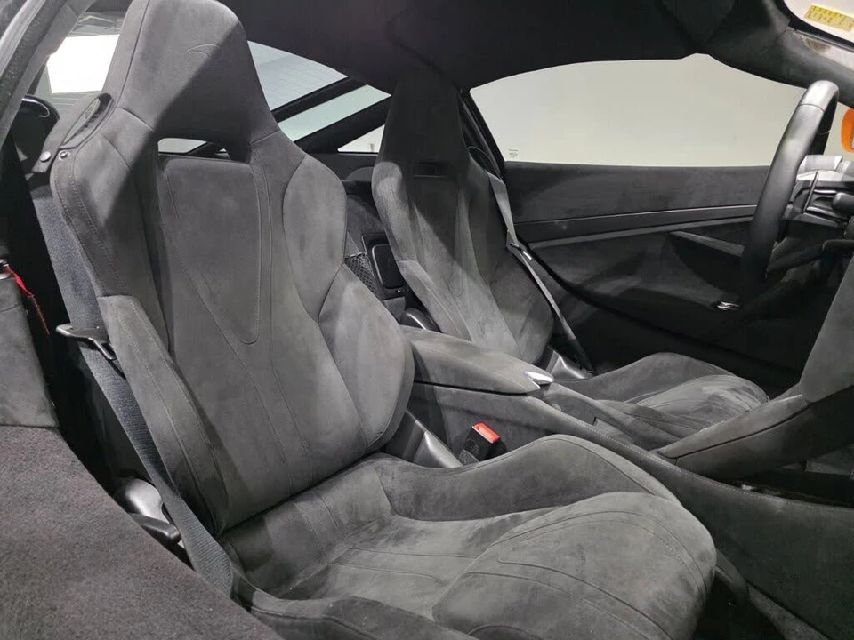 2024 McLaren 750S Coupe - Image 19 of 27