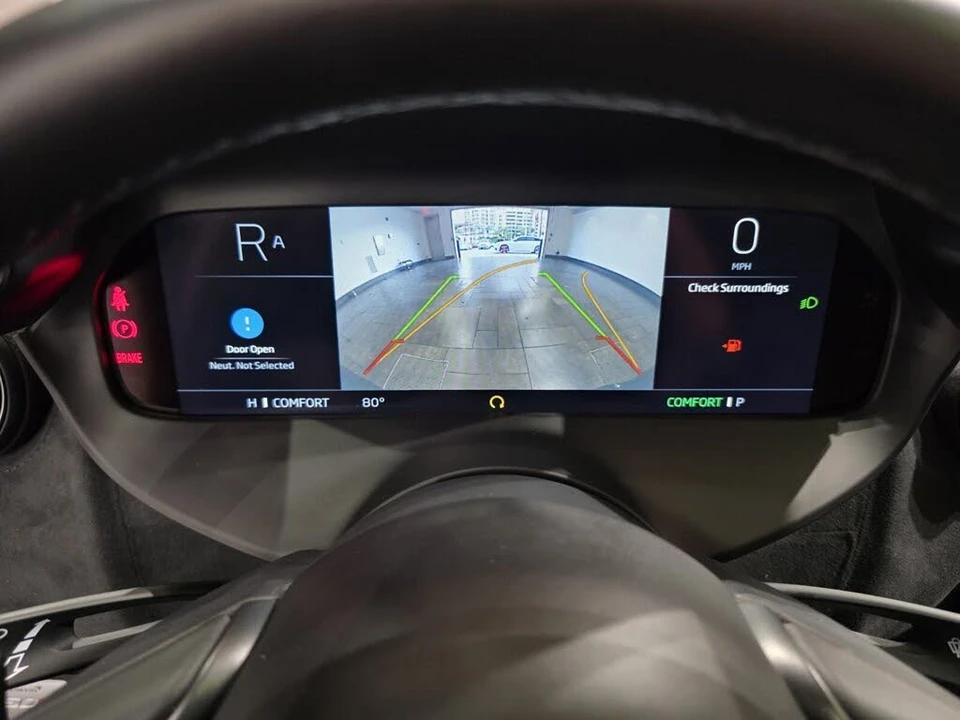 2024 McLaren 750S Coupe - Image 16 of 27