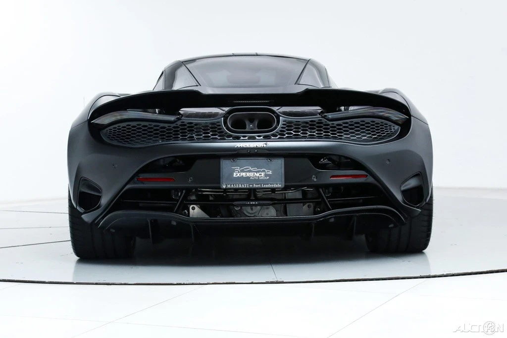 2024 McLaren 750S Coupe - Image 5 of 21