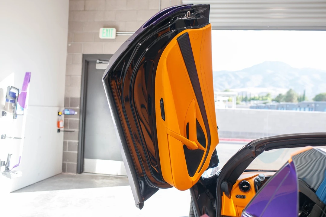 2024 McLaren 750S - Image 12 of 31
