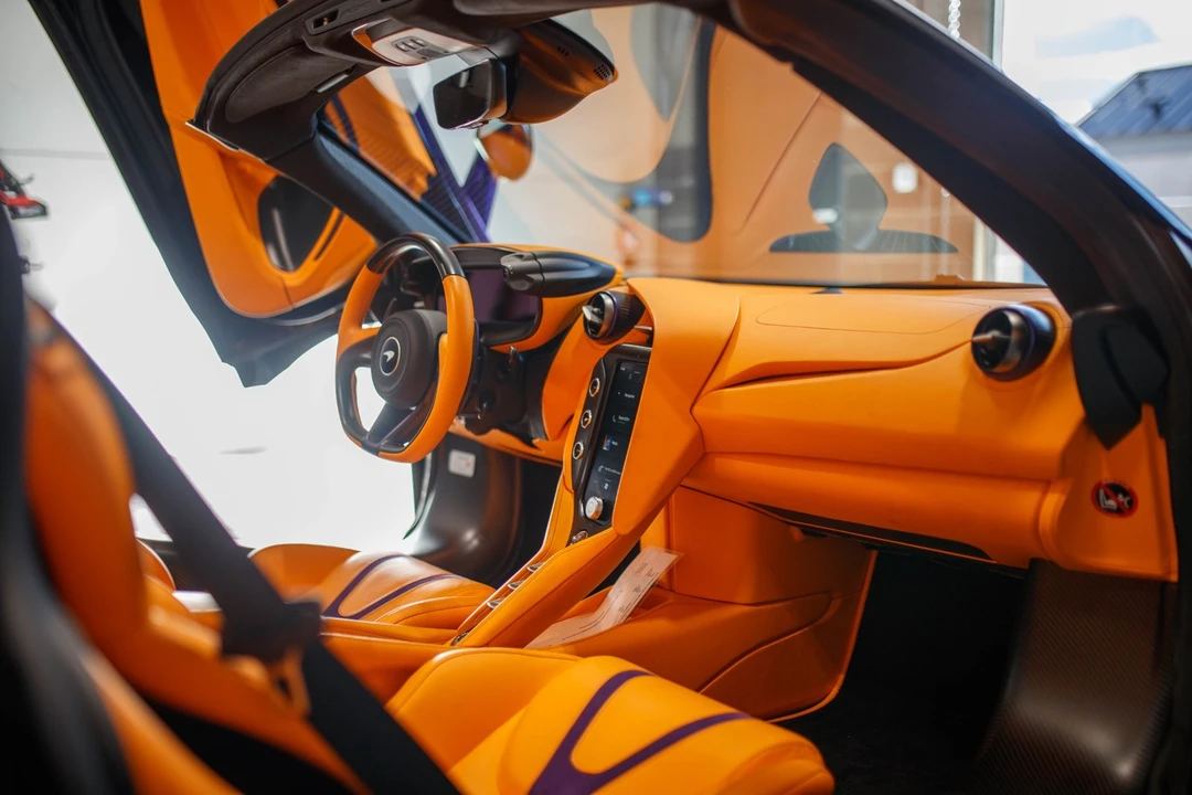 2024 McLaren 750S - Image 18 of 31