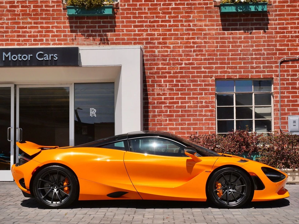 2024 McLaren 750S Coupe - Image 3 of 31
