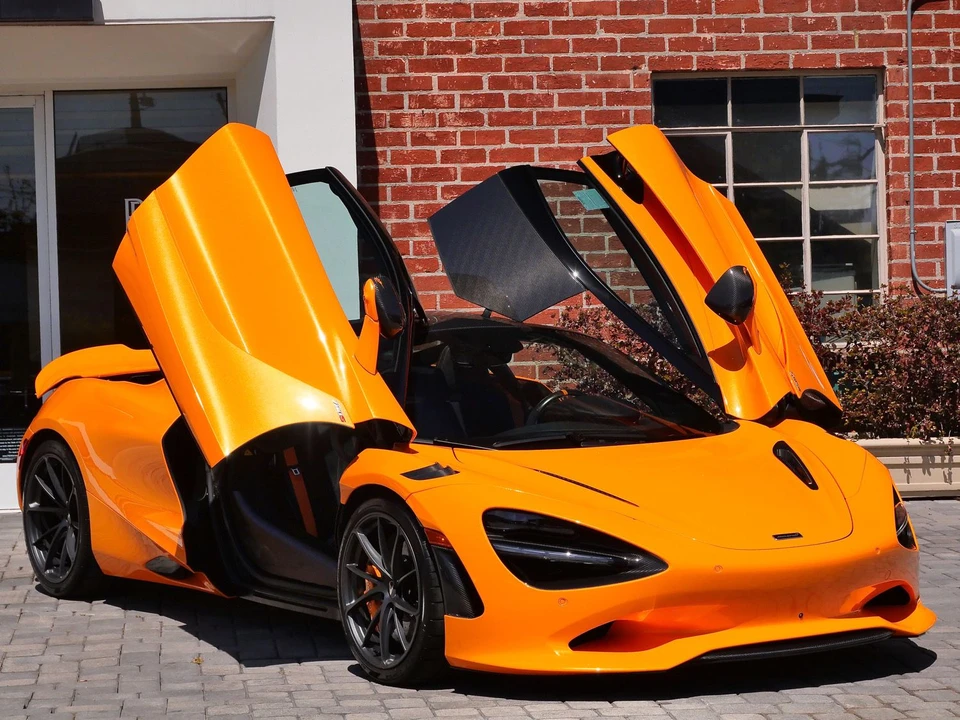 2024 McLaren 750S Coupe - Image 29 of 31