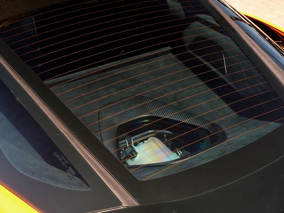 2024 McLaren 750S Coupe - Image 18 of 31
