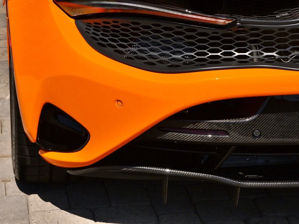2024 McLaren 750S Coupe - Image 14 of 31