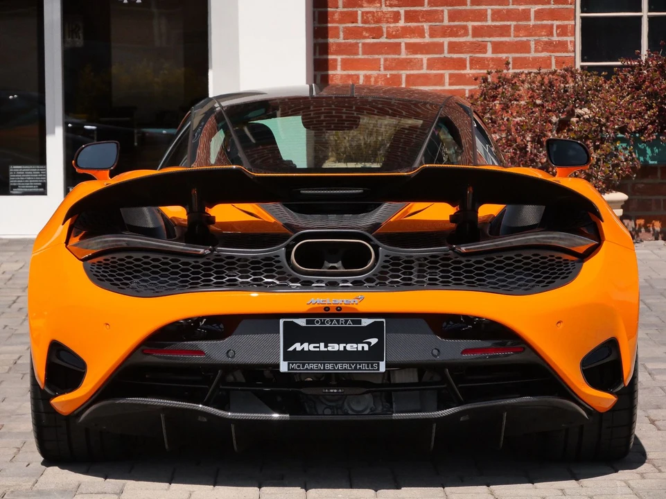 2024 McLaren 750S Coupe - Image 5 of 31