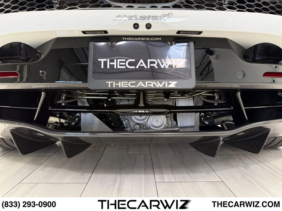 2024 McLaren 750S - Image 26 of 31
