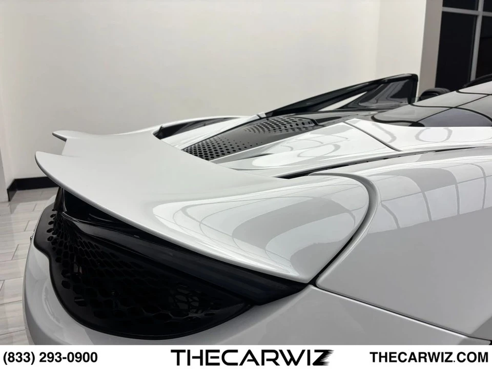 2024 McLaren 750S - Image 30 of 31