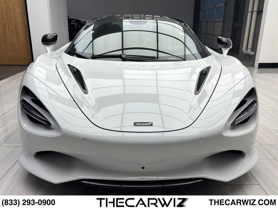 2024 McLaren 750S - Image 9 of 31