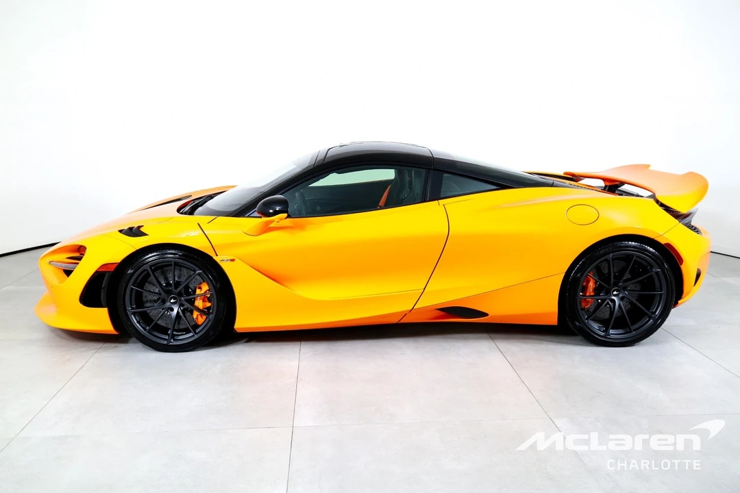 2024 McLaren 750S - Image 6 of 12