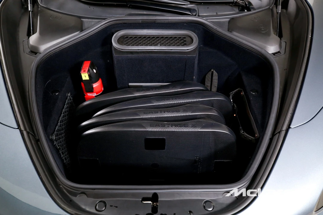 2024 McLaren 750S - Image 16 of 31