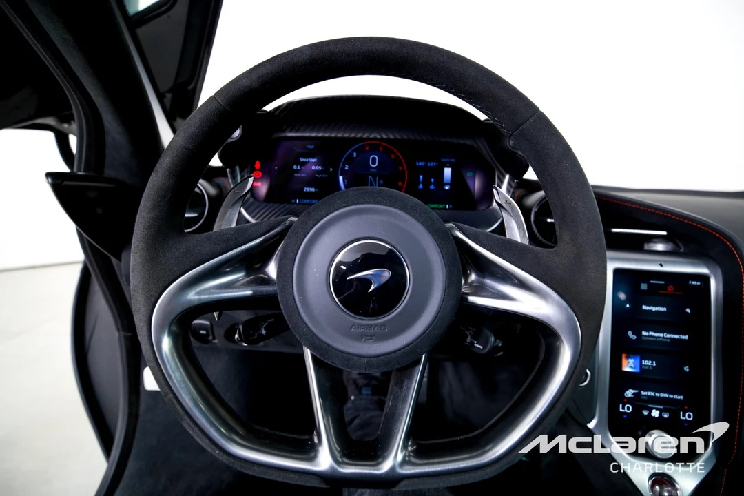 2024 McLaren 750S - Image 14 of 31