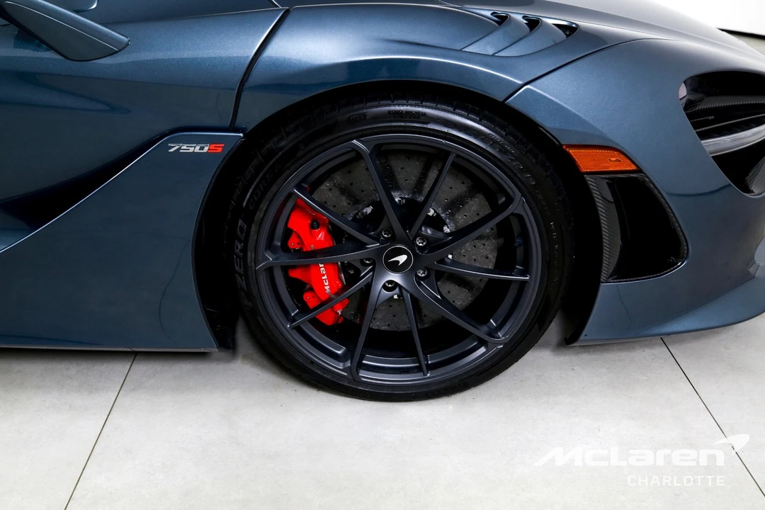 2024 McLaren 750S - Image 25 of 31
