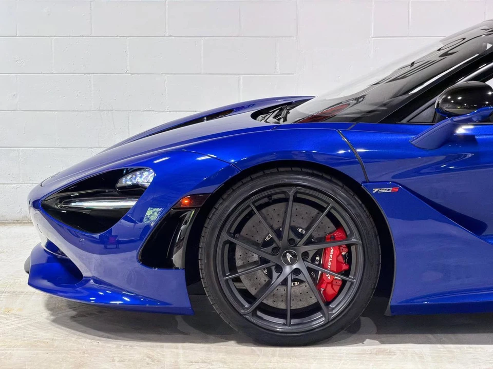 2024 McLaren 750S - Image 30 of 31