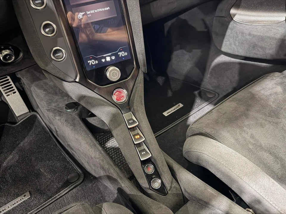 2024 McLaren 750S - Image 12 of 21