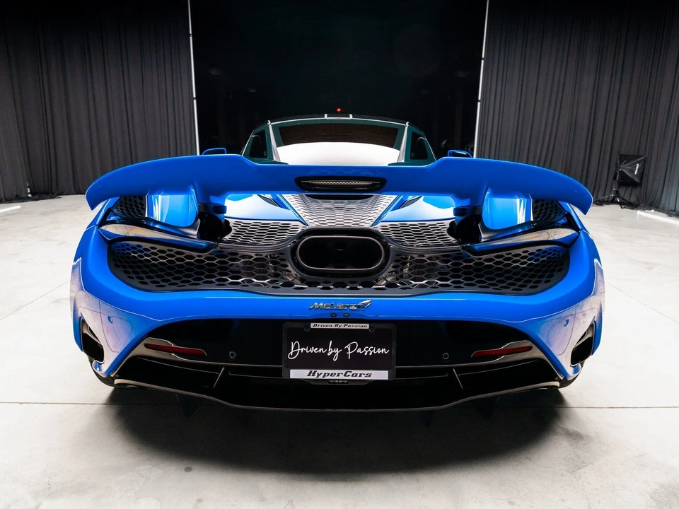 2024 McLaren 750S - Image 17 of 21