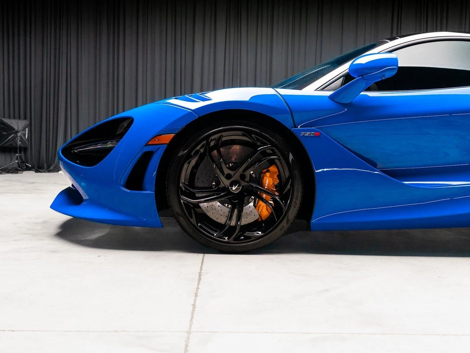 2024 McLaren 750S - Image 27 of 31