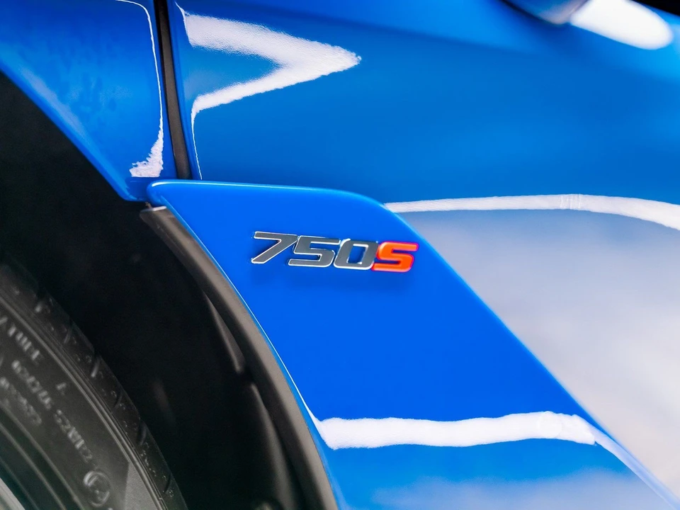 2024 McLaren 750S - Image 30 of 31