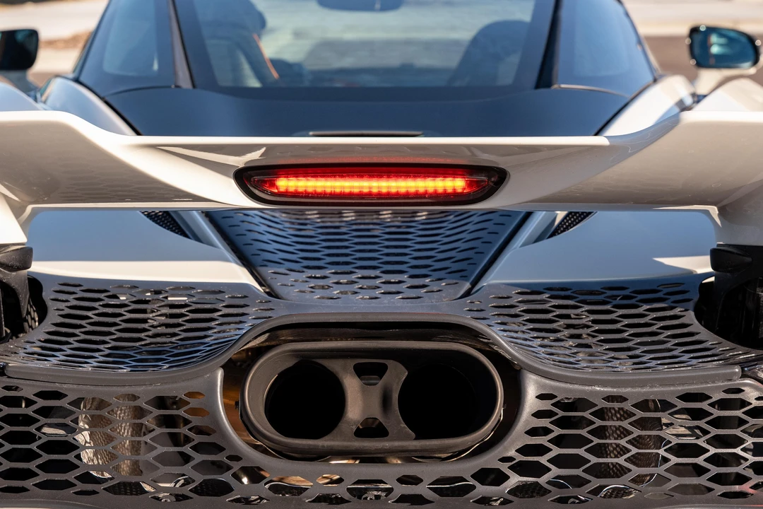 2024 McLaren 750S - Image 28 of 31