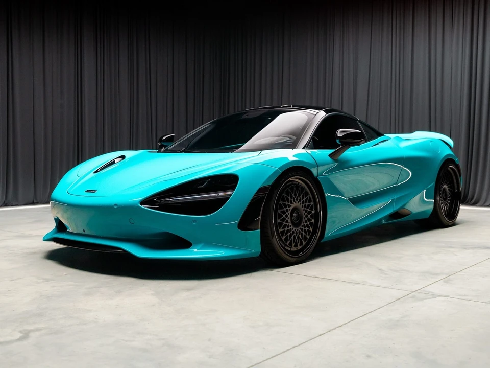 2024 McLaren 750S - Image 9 of 12