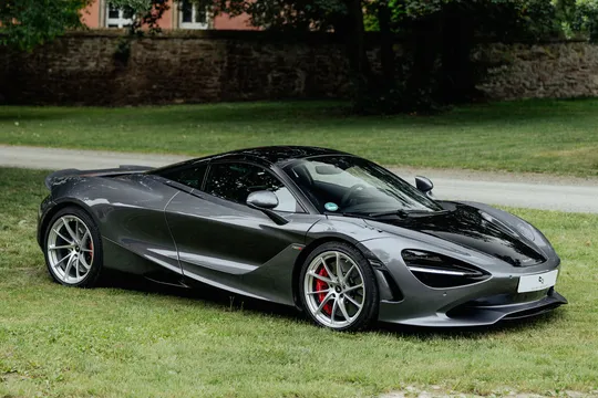 2024 McLaren 750S Coupe