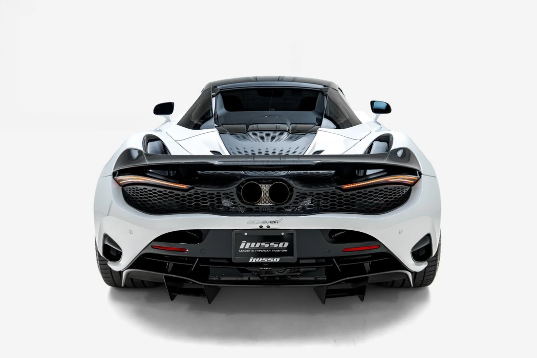 2024 McLaren 750S - Image 16 of 31