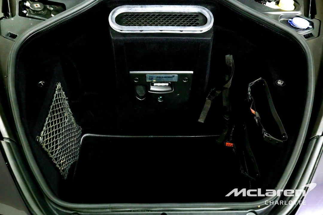 2024 McLaren 750S - Image 18 of 31