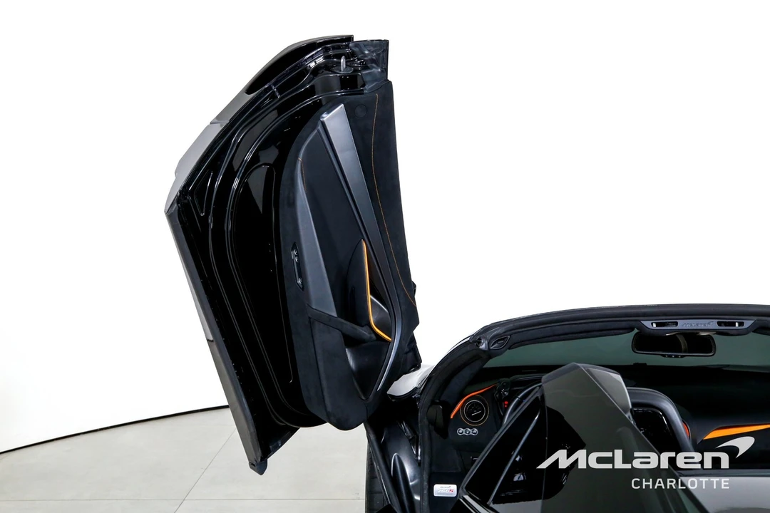 2024 McLaren 750S - Image 12 of 31