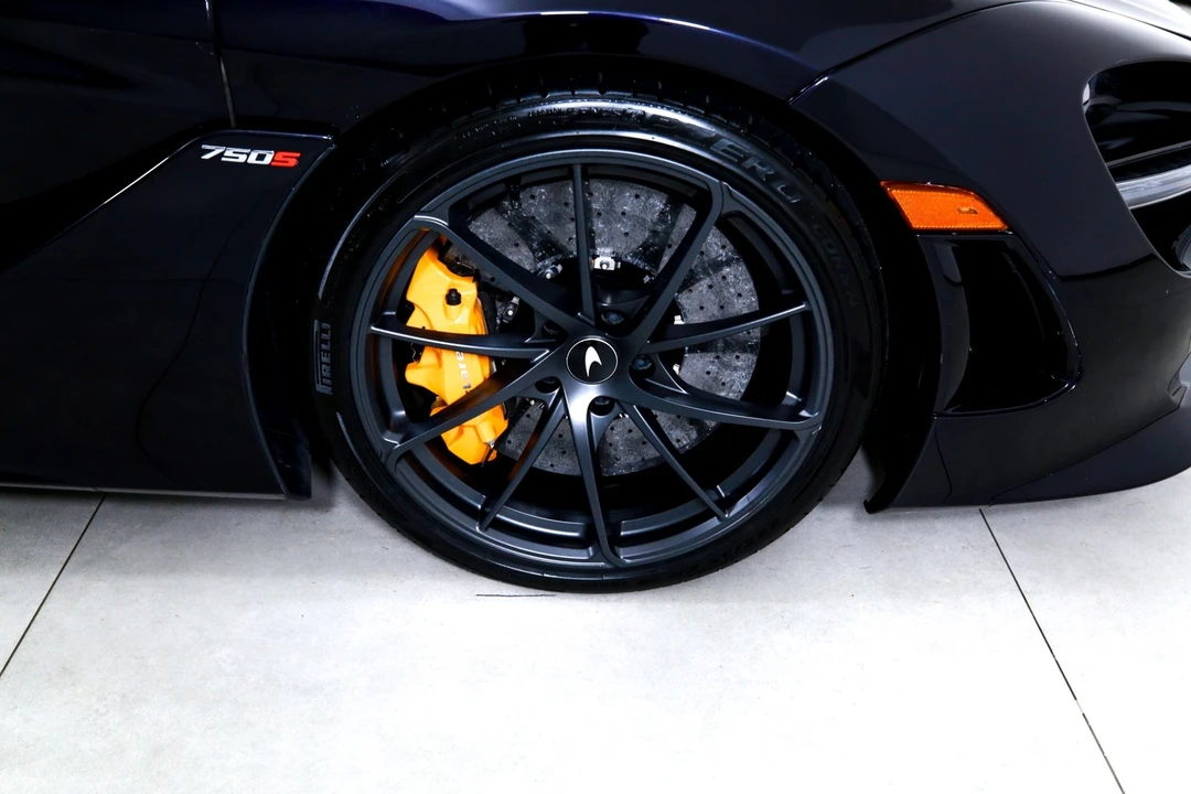 2024 McLaren 750S - Image 24 of 31