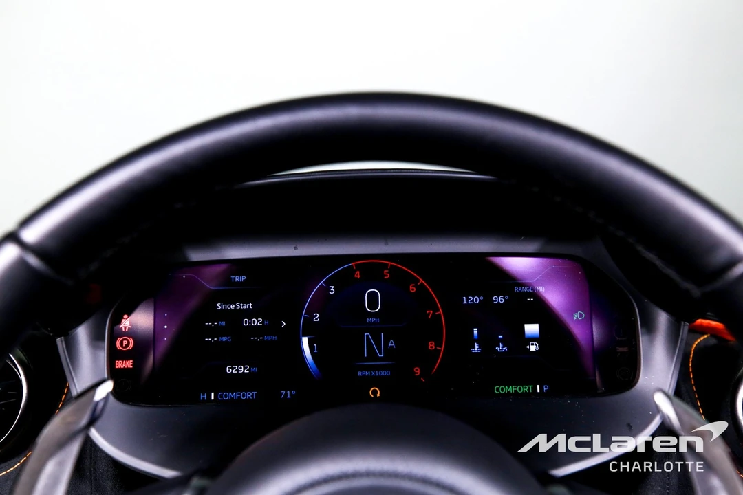 2024 McLaren 750S - Image 15 of 31