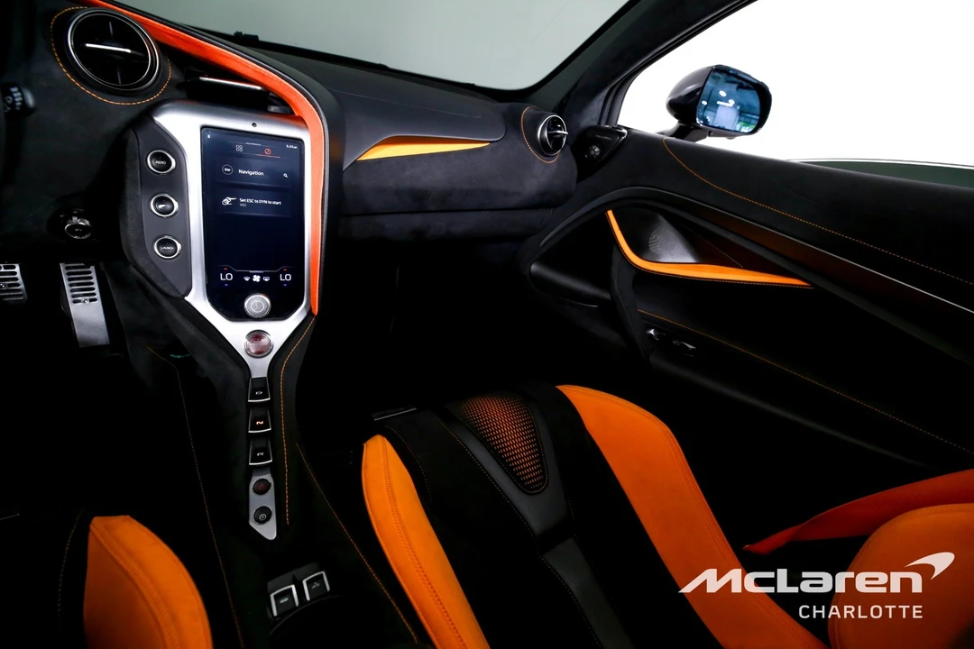 2024 McLaren 750S - Image 17 of 31