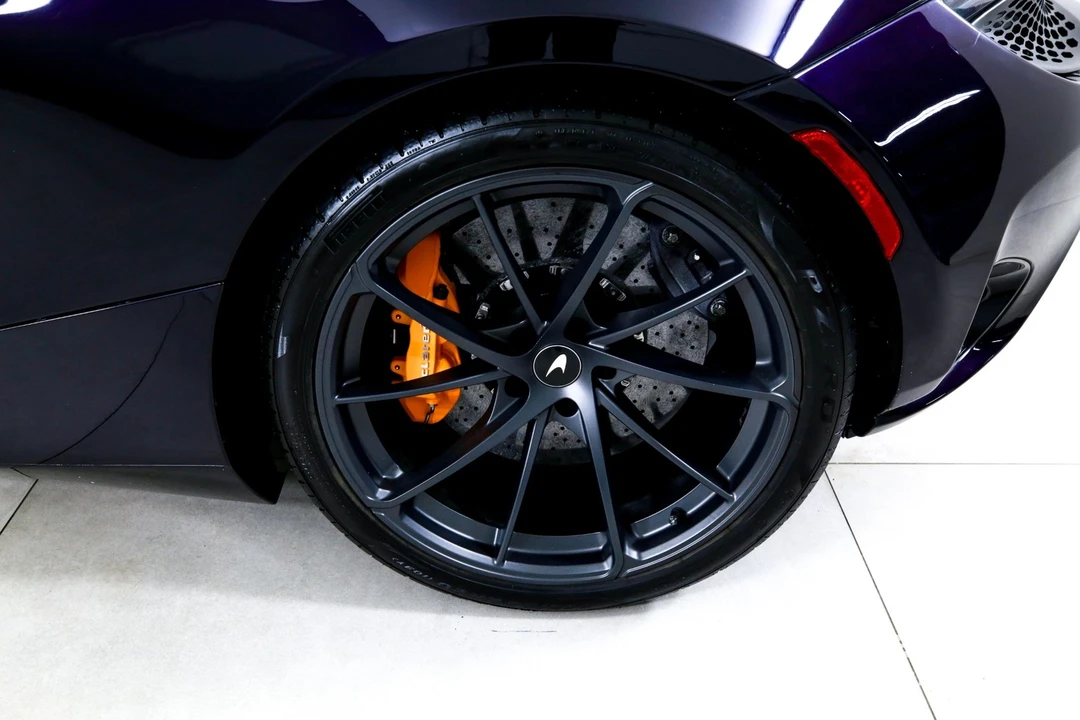 2024 McLaren 750S - Image 26 of 31