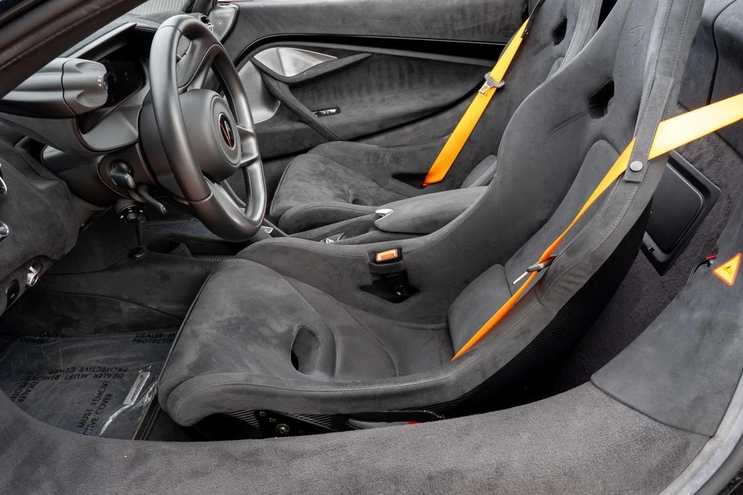 2024 McLaren 750S - Image 4 of 21