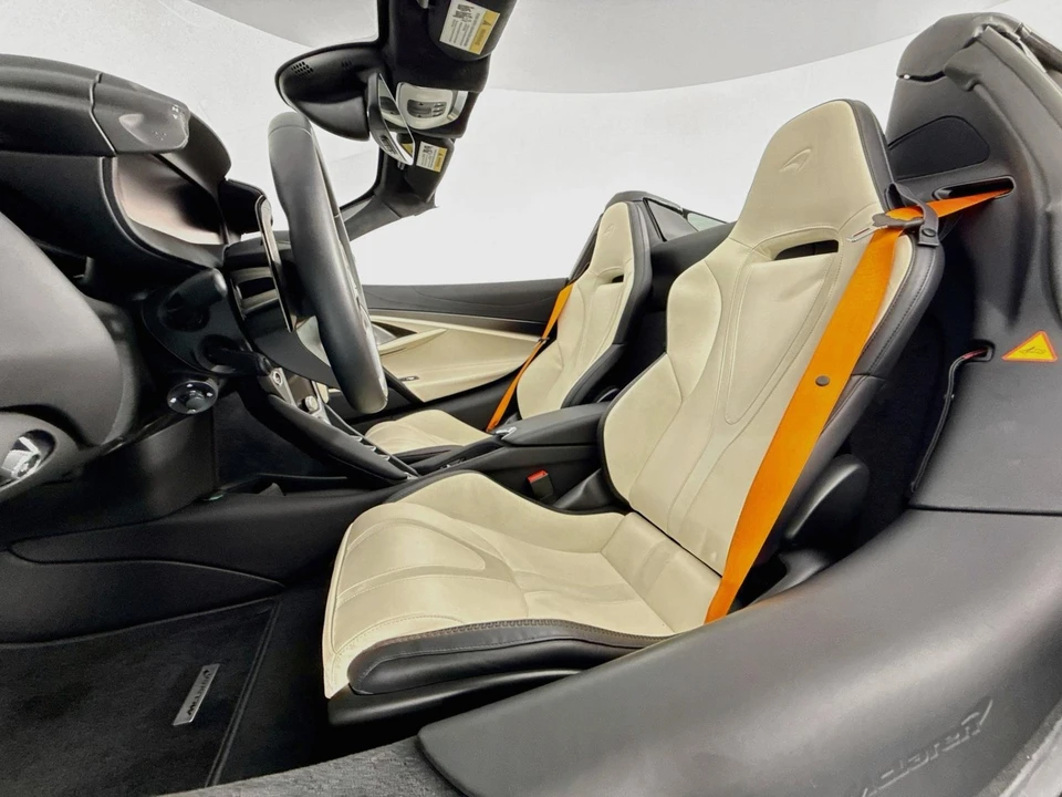 2024 McLaren 750S - Image 11 of 31