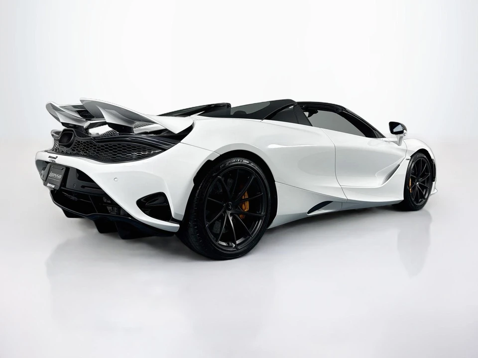 2024 McLaren 750S - Image 5 of 31