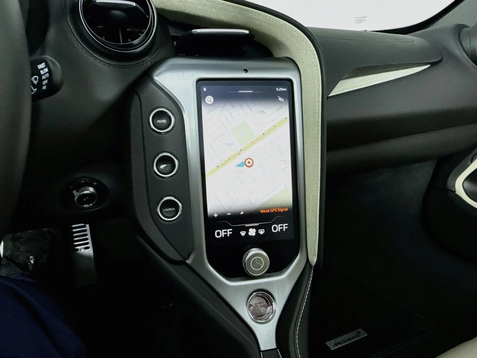2024 McLaren 750S - Image 15 of 31