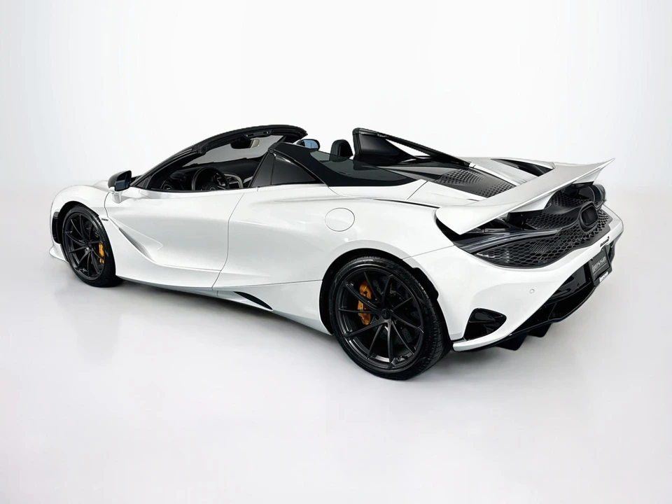 2024 McLaren 750S - Image 7 of 31