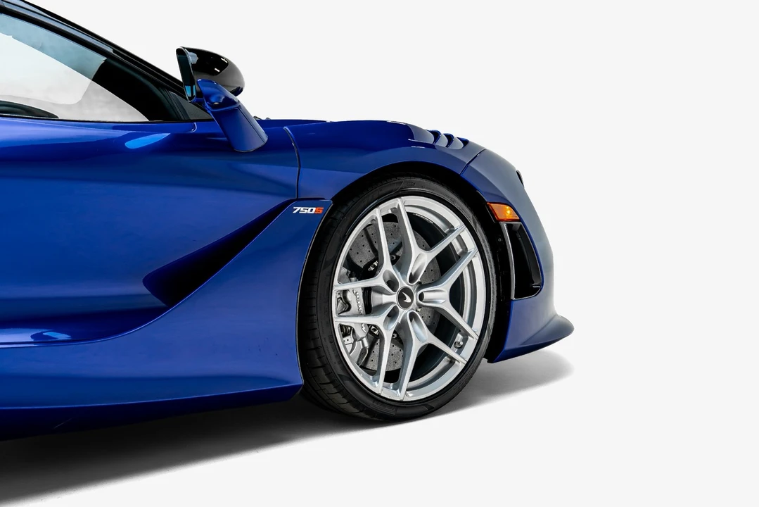 2024 McLaren 750S - Image 25 of 31