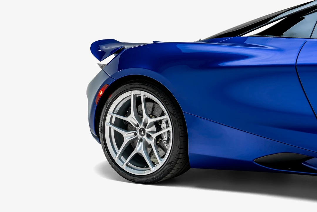 2024 McLaren 750S - Image 23 of 31