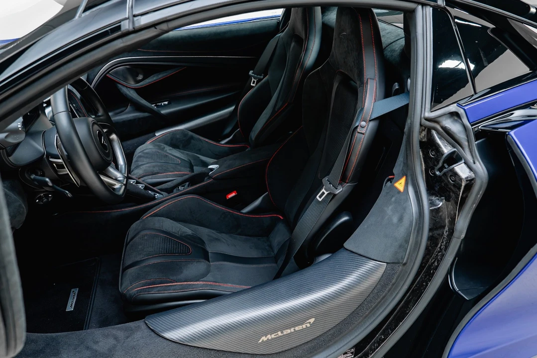 2024 McLaren 750S - Image 4 of 31