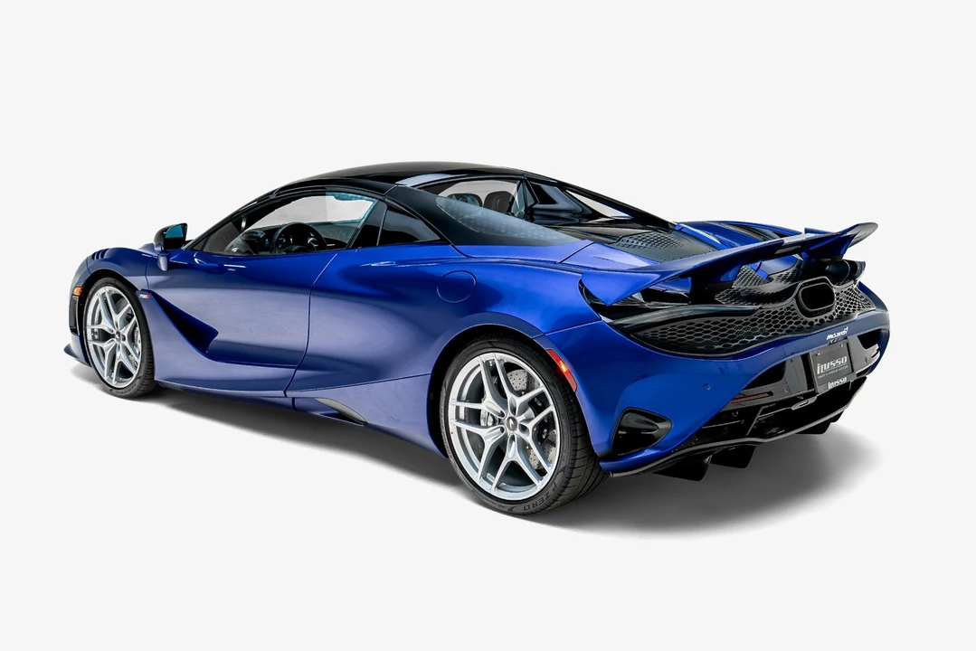 2024 McLaren 750S - Image 17 of 31