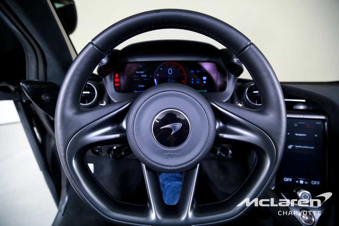 2024 McLaren 750S - Image 16 of 31