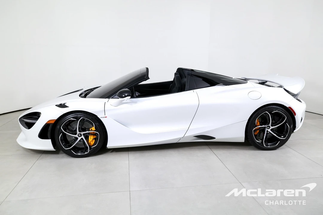 2024 McLaren 750S - Image 7 of 12