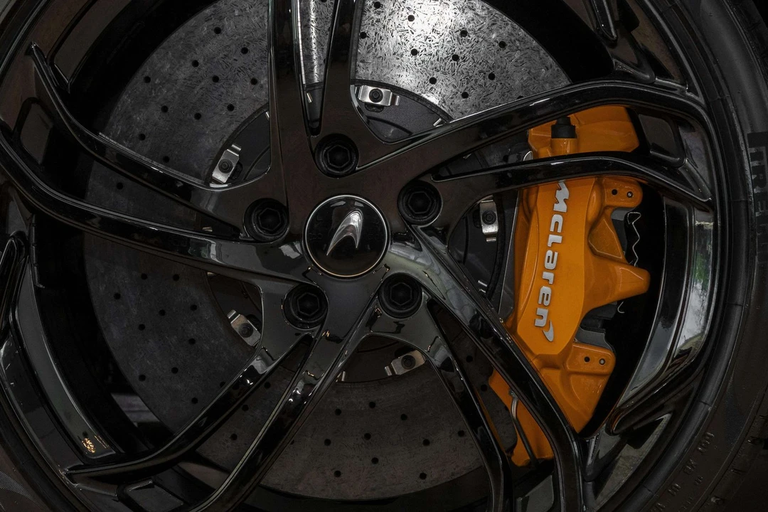 2024 McLaren 750S - Image 13 of 31