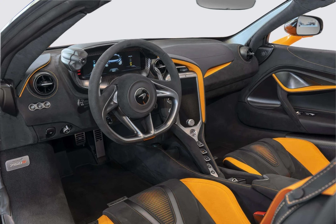 2024 McLaren 750S - Image 15 of 31